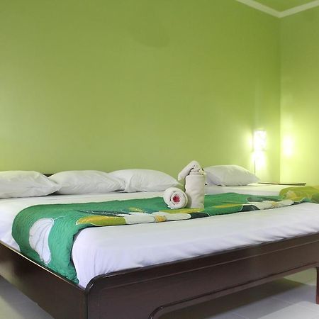 Berlian Inn Кута Экстерьер фото