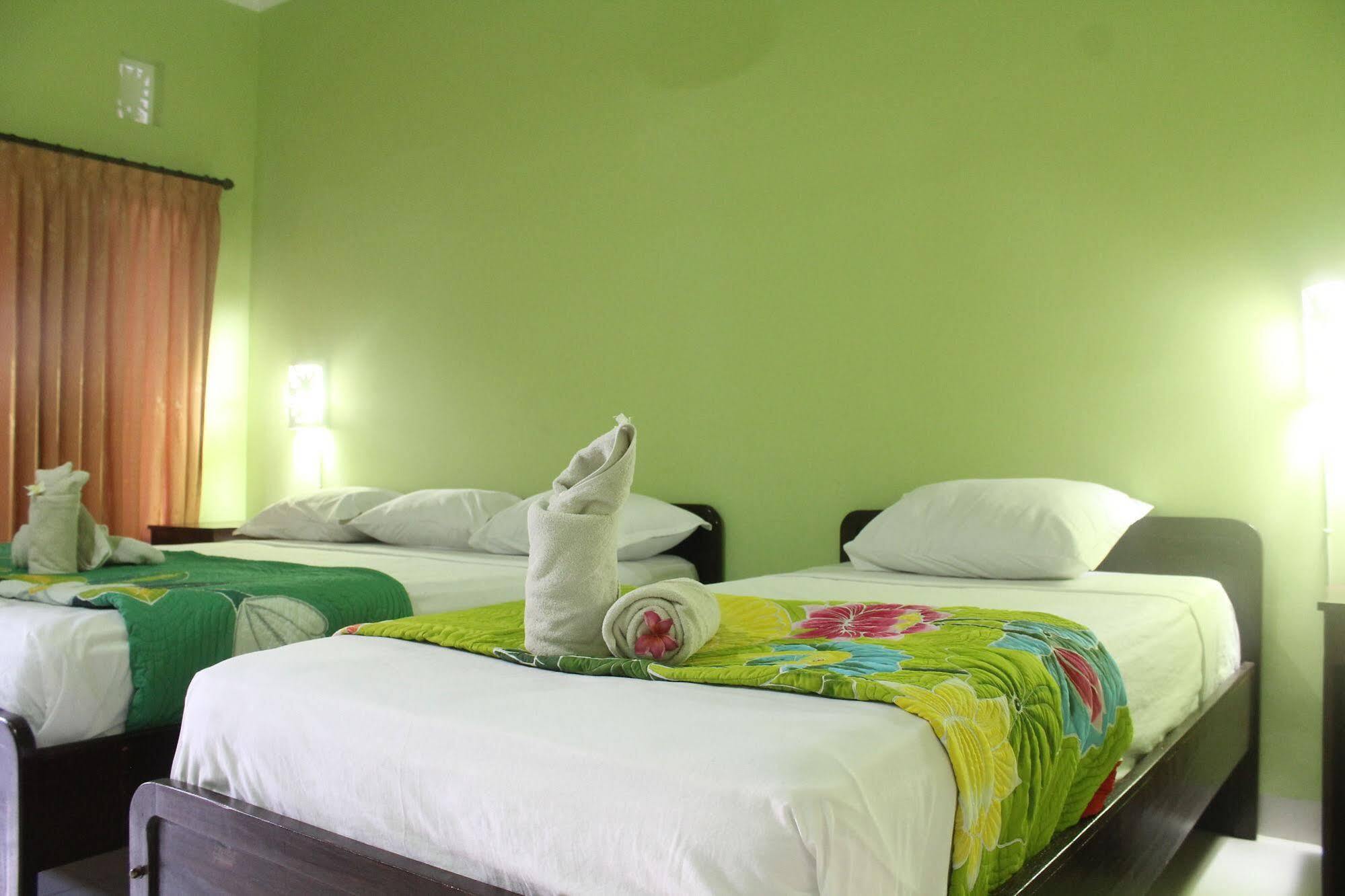Berlian Inn Кута Экстерьер фото
